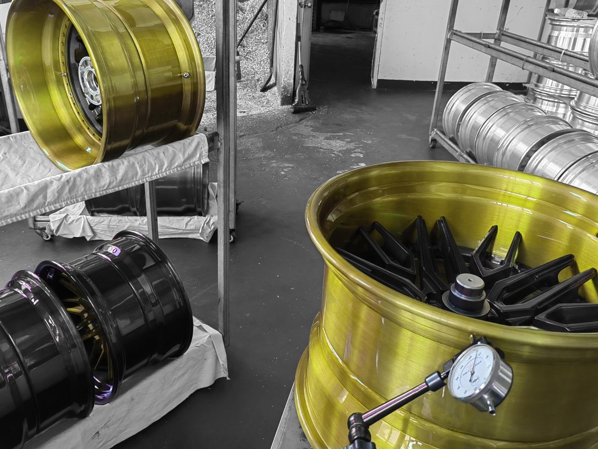 About Us Runout & Balance Test — VENXAN forged wheel production
